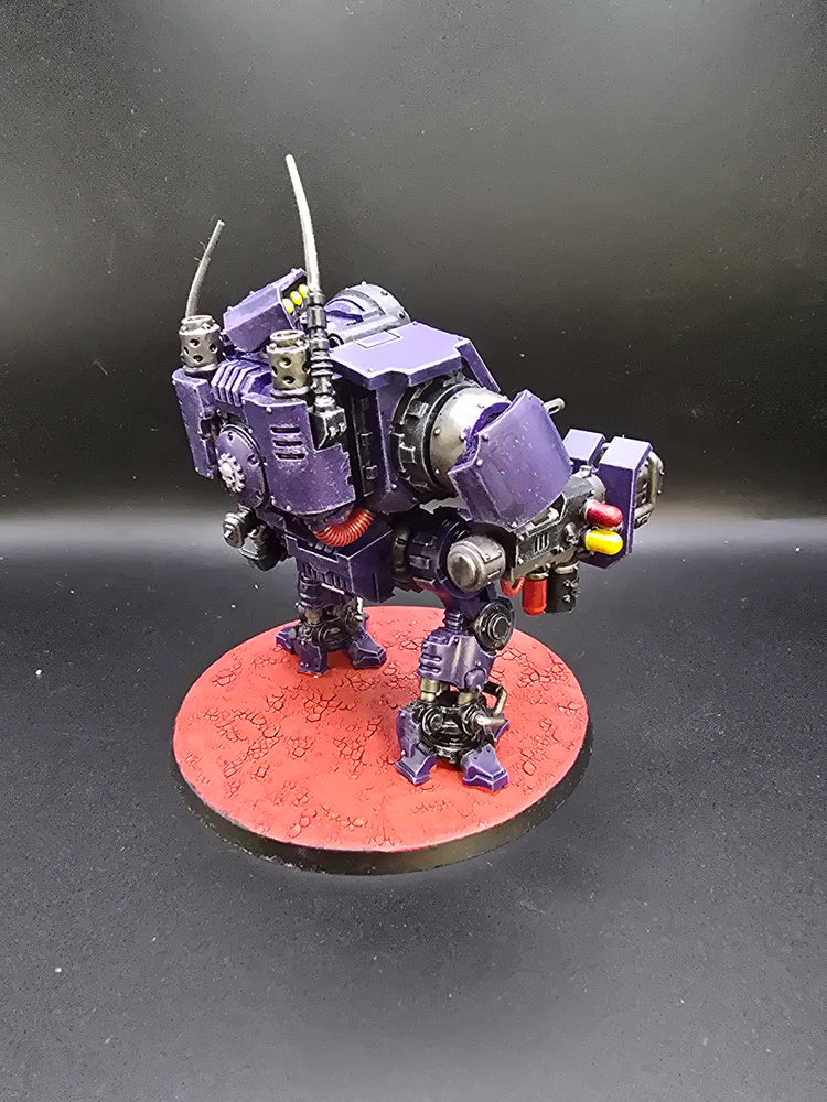UM 669 Space Marines Primaris Invictor Tactical Warsuit