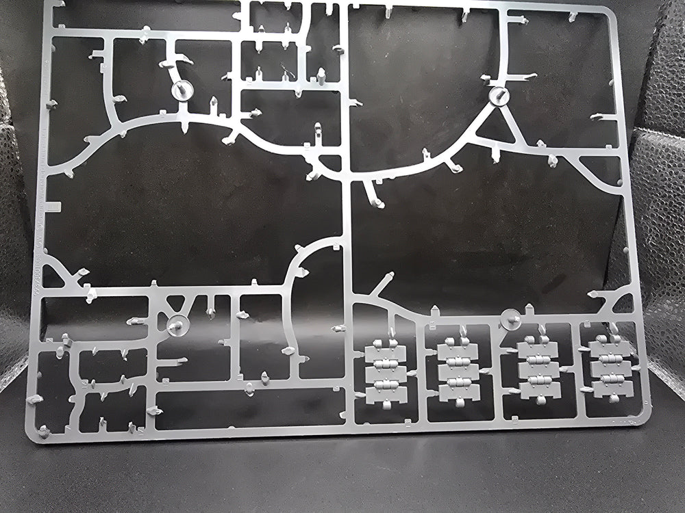 UM 1639 Space Marines Land Raider Crusader/Redeemer