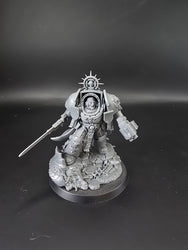 UM 722 Space Marines Captain In Terminator Armour