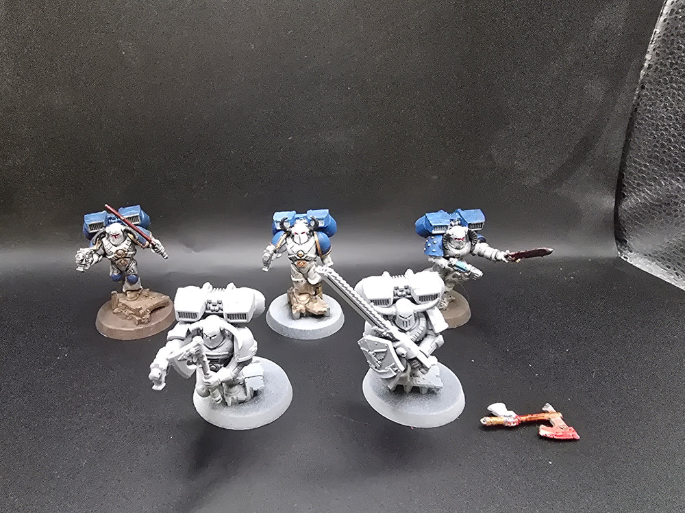 UM 810 Space Marines Vanguard Veteran Squad