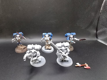 UM 810 Space Marines Vanguard Veteran Squad
