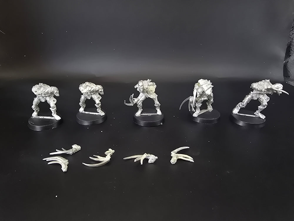 UM 1901 Necrons pewter flayed ones