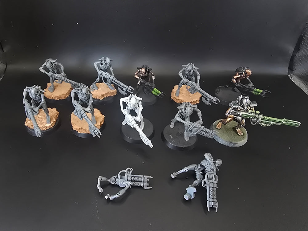 UM 1714 Necrons necrons extras