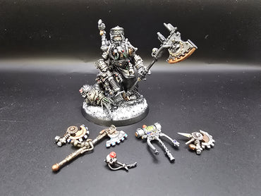 UM 214 Adeptus Mechanicus Tech-Priest Dominus