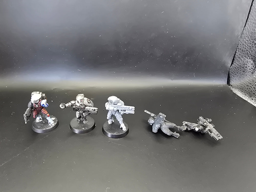 UM 1350 T'au Empire Fire Warriors