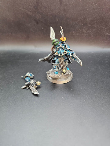 UM 1567 Chaos Space Marines Chaos Lord In Terminator Armour