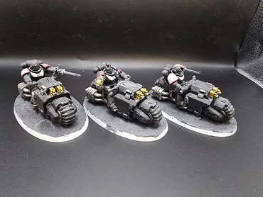 UM 693 Space Marines Outriders