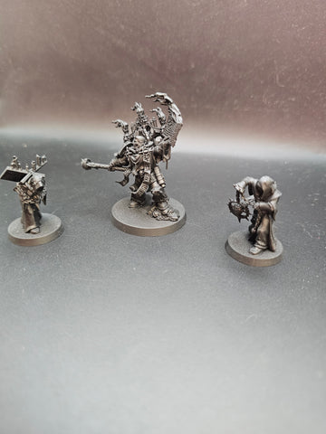 UM 1588 Chaos Space Marines Dark Apostle