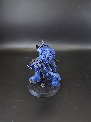 UM 1032 Space Marines Librarian In Terminator Armour