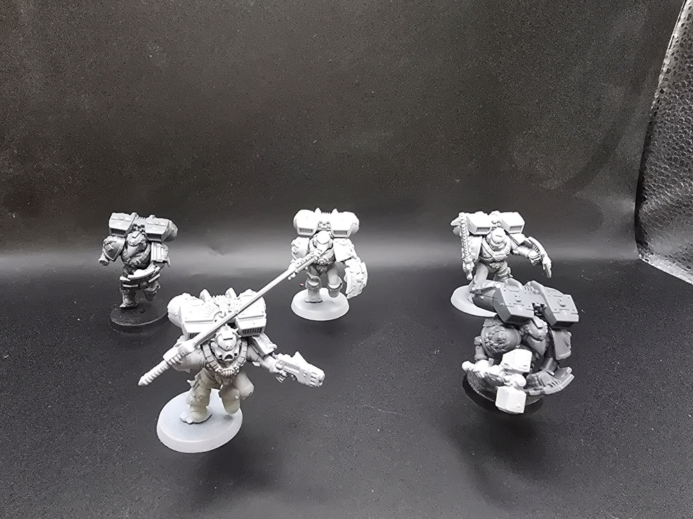 UM 827 Space Marines Vanguard Veteran Squad