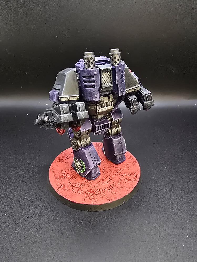 UM 670 Adeptus Astartes Contemptor Dreadnought