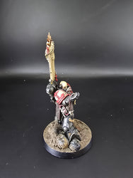 UM 846 Space Marines Primaris Apothecary