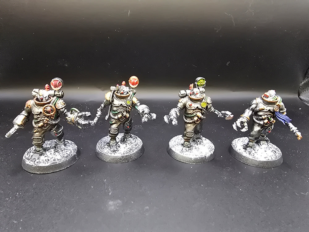 UM 239 Adeptus Mechanicus Servitors