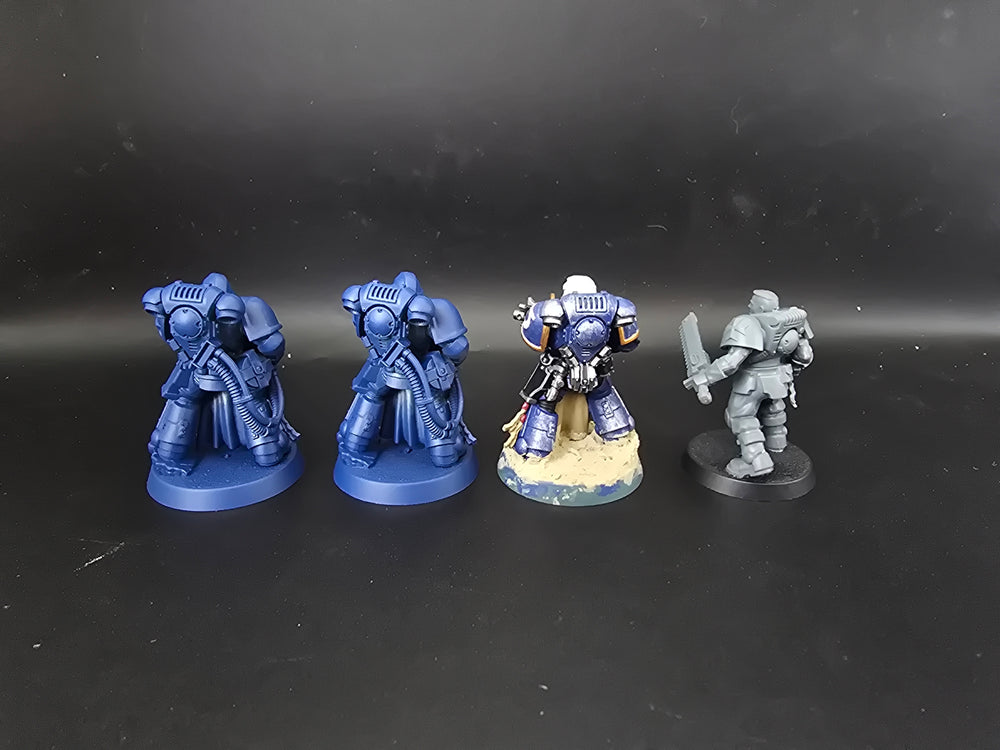 UM 886 Space Marines mixed marines