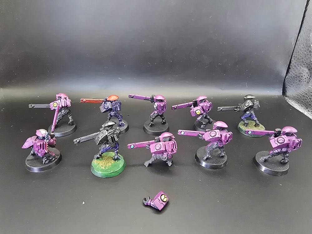 UM 1363 T'au Empire Fire Warriors