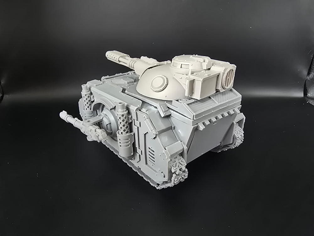 UM 975 Space Marines Predator