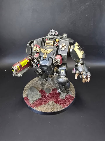UM 1622 Space Marines Primaris Redemptor Dreadnought
