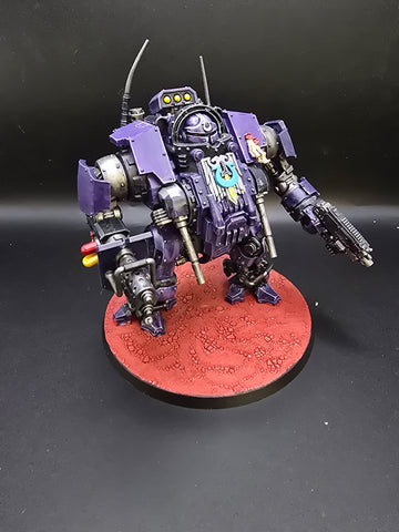 UM 668 Space Marines Primaris Invictor Tactical Warsuit