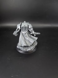 UM 723 Space Marines Captain In Terminator Armour
