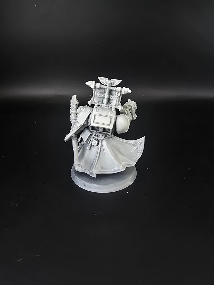 UM 715 Space Marines Librarian In Terminator Armour