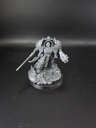 UM 723 Space Marines Captain In Terminator Armour