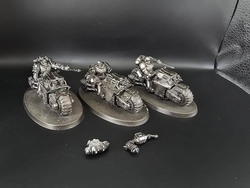 UM 976 Space Marines Outriders