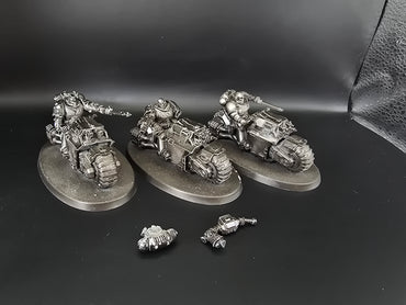 UM 976 Space Marines Outriders