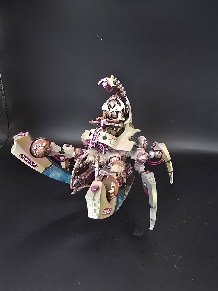 UM 1784 Necrons Triarch Stalker