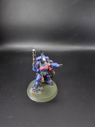 UM 1029 Space Marines Lieutenant with Combi Weapon