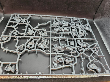 UM 1547 Chaos Space Marines obliterators